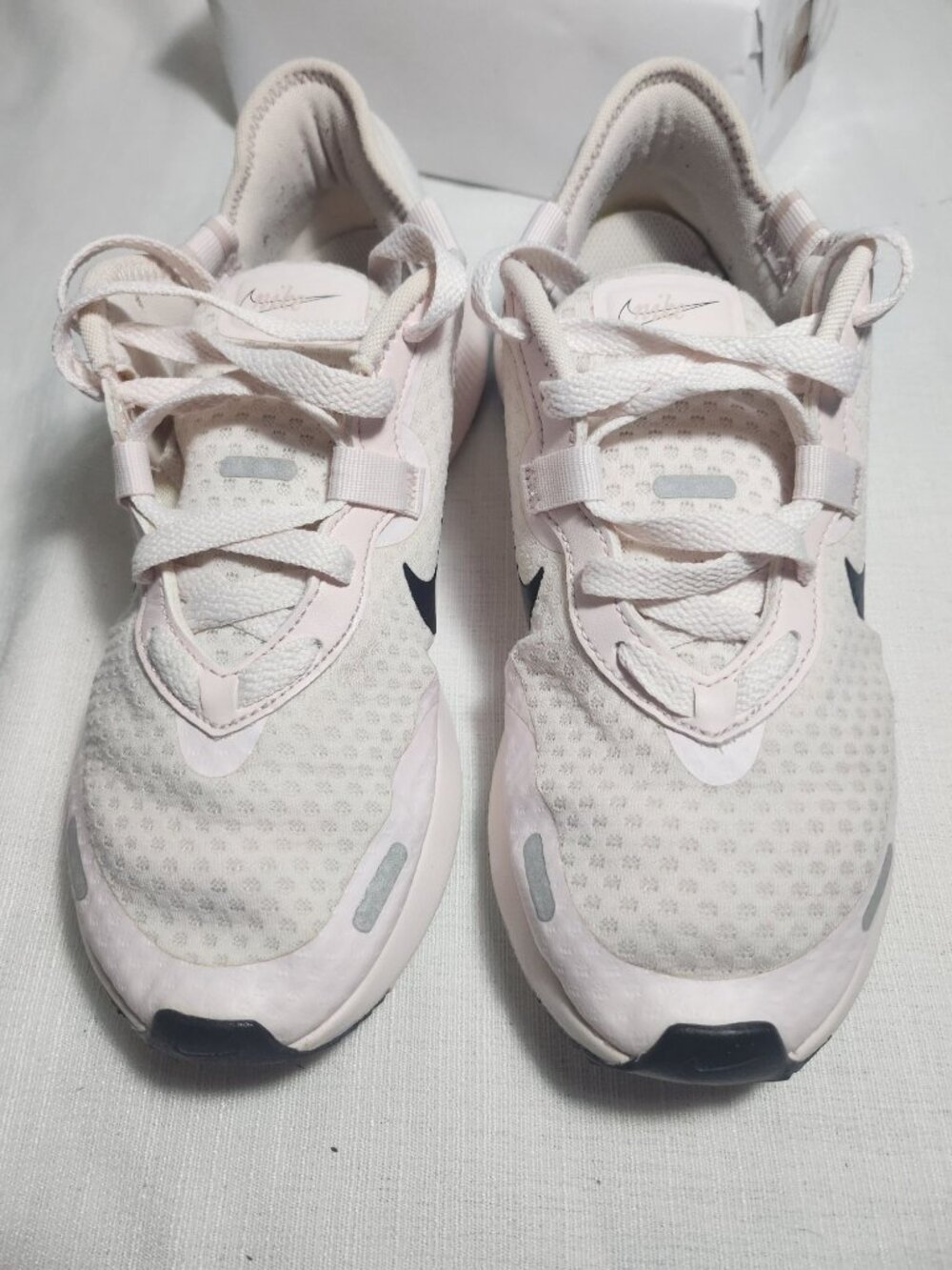 Nike NKE72 Women`s Running Shoes Pale Pink/Black Style Size 7.5 US